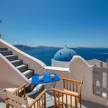 Villa De Profundis By Thireon à Oia  Extérieur photo