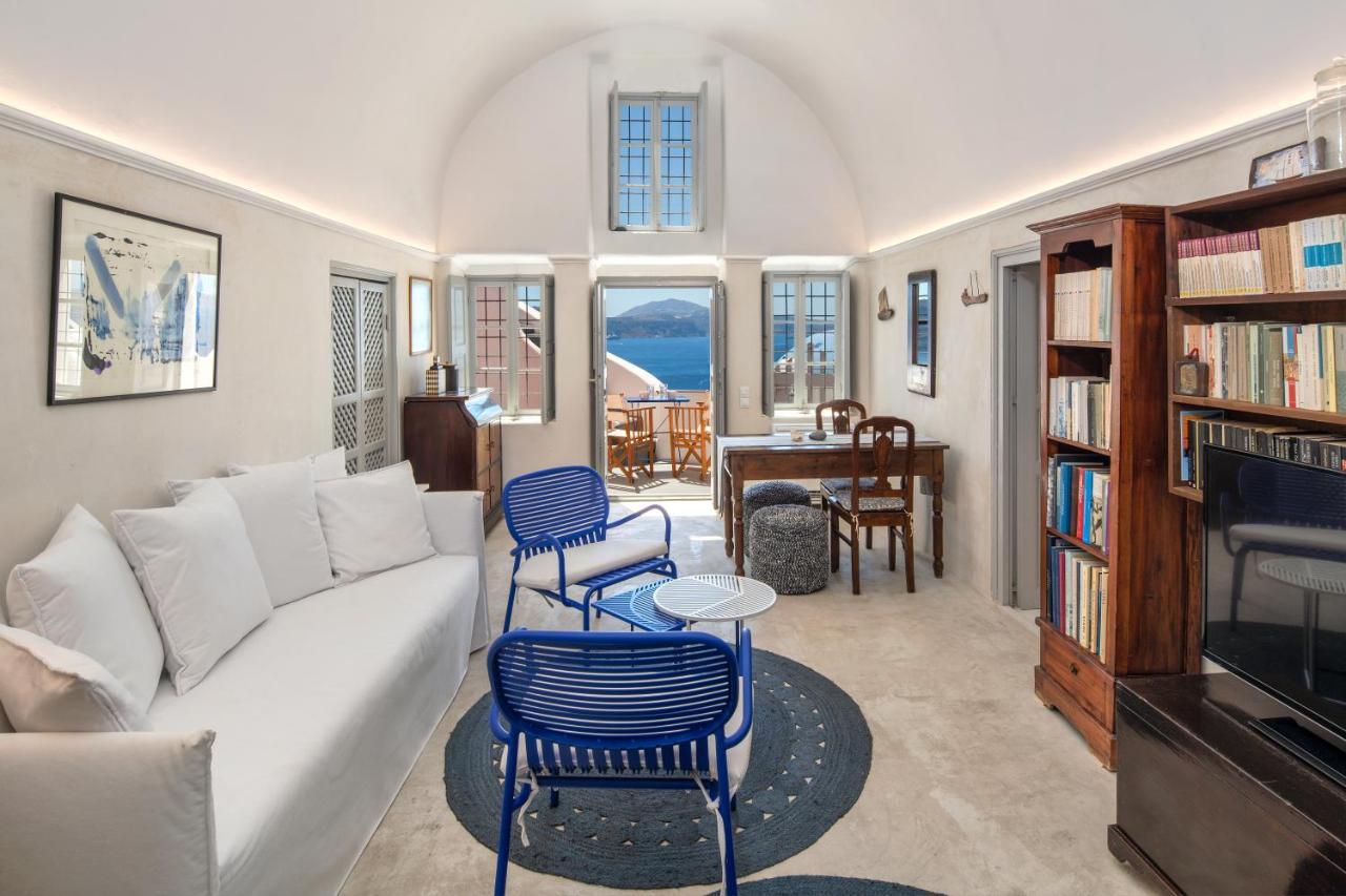 Villa De Profundis By Thireon à Oia  Extérieur photo