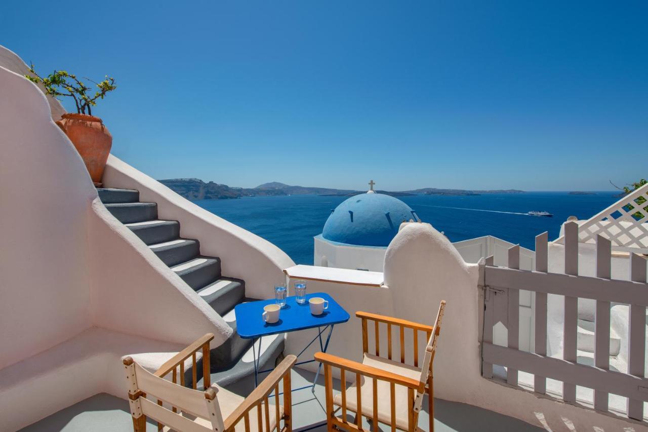 Villa De Profundis By Thireon à Oia  Extérieur photo